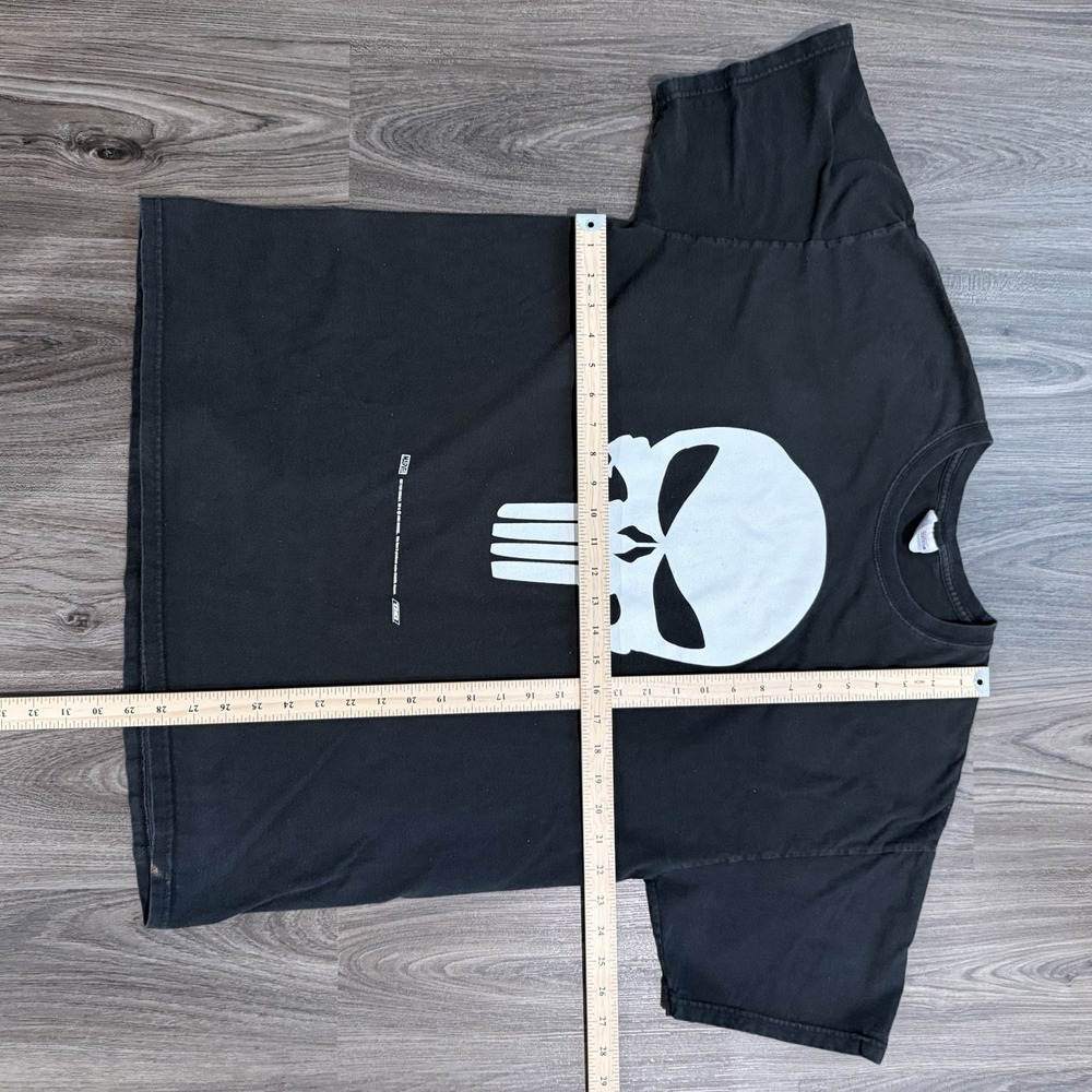 Vintage The Punisher Marvel T-Shirt Promo THQ PS2 Xbox Size XL 2004 Black Faded - Picture 5 of 8